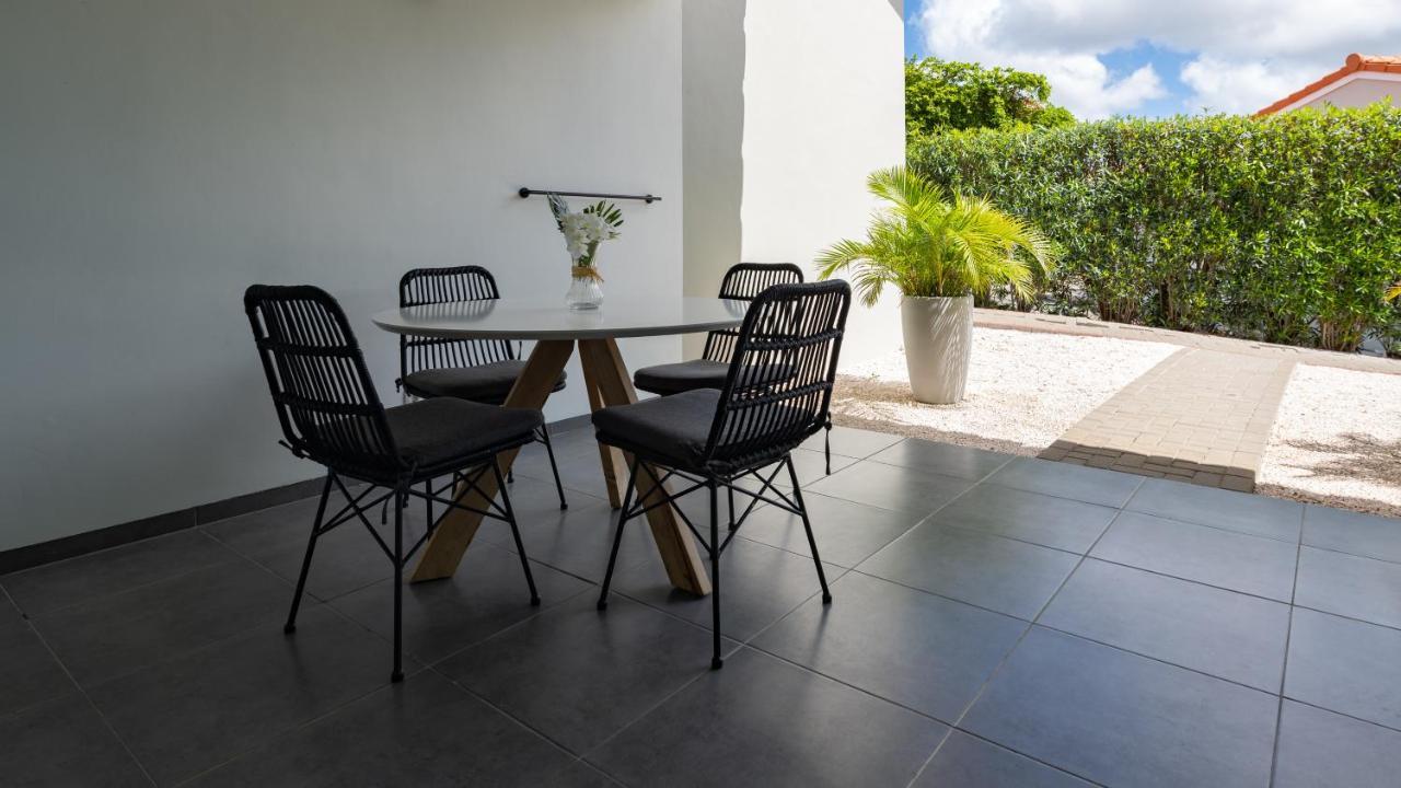Blue Bay Lodges Willemstad Exterior photo