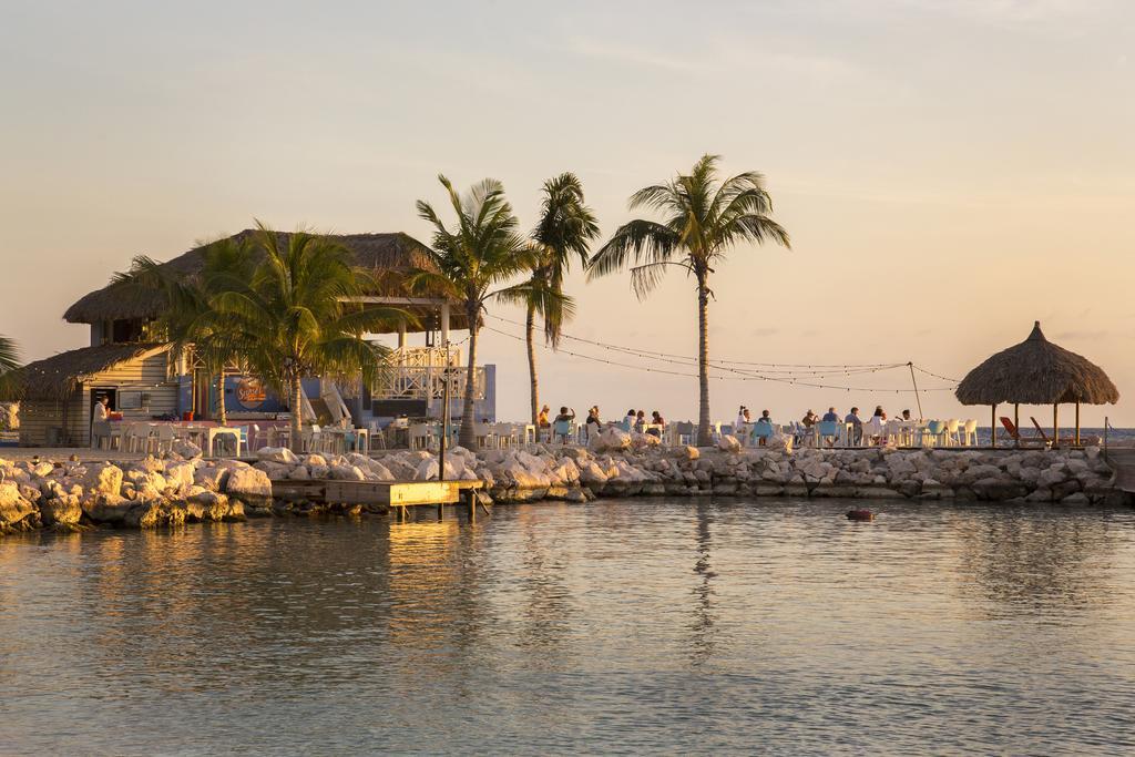 Blue Bay Lodges Willemstad Exterior photo